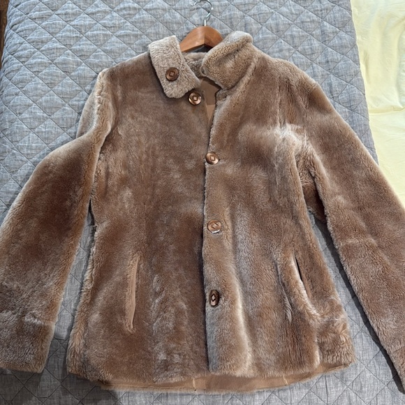 Reversible wool-trimmed Shearing Jacket - Picture 4 of 10